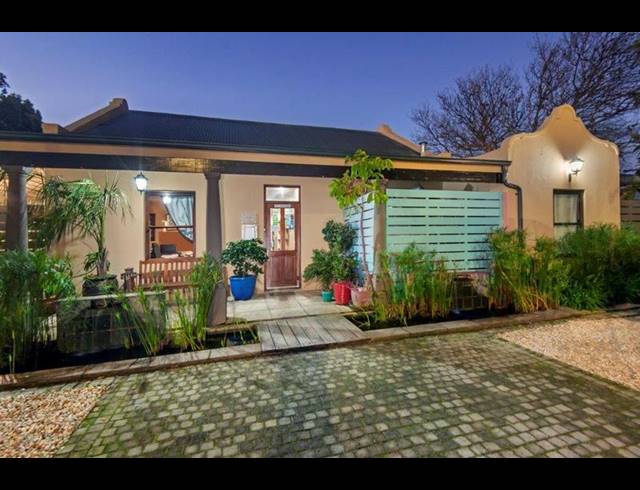 BUSINESS FOR SALE IN NORTHCLIFF